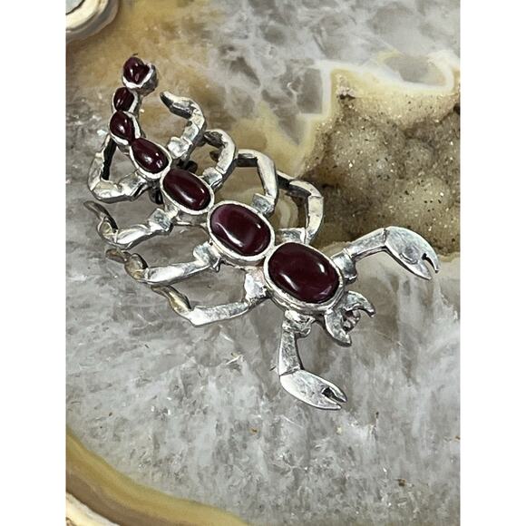 Vintage Native American Sterling Silver Red Coral Scorpion Pin Brooch Signed - Picture 10 of 13